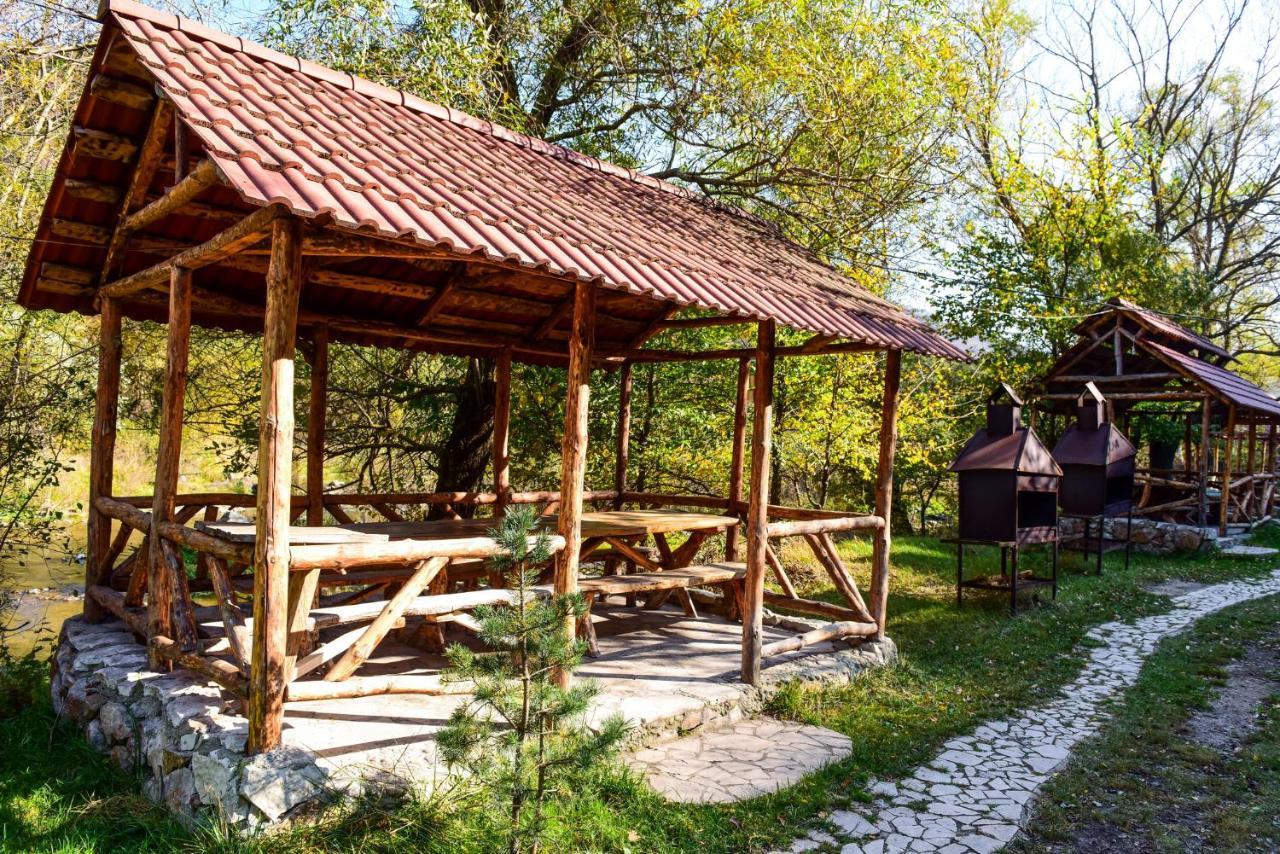 Belveder Eco Resort Dilidzjan Buitenkant foto